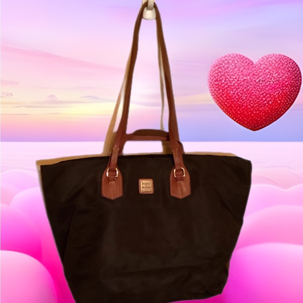 Dooney & Bourke Tote Bag